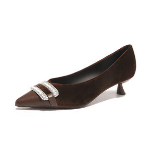 638-5 2025 nuovo arrivo <span class=keywords><strong>scarpe</strong></span> da donna tacco basso <span class=keywords><strong>scarpe</strong></span> da <span class=keywords><strong>sposa</strong></span> per la <span class=keywords><strong>sposa</strong></span> - Product Image 5