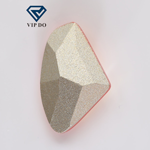 Placa de proteína de vidrio K9 de alta calidad, superventas, <span class=keywords><strong>serie</strong></span> <span class=keywords><strong>LA</strong></span>, corte de hacha, diamantes de imitación de cristal sueltos para <span class=keywords><strong>la</strong></span> fabricación de joyas - Product Image 5