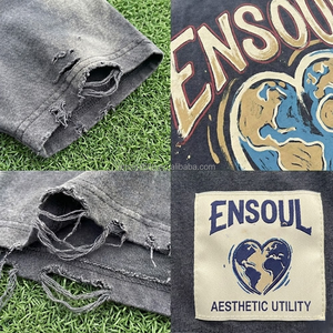 T-shirt da uomo personalizzata streetwear hip hop di alta qualità con stampa, etichetta tessuta, pesante, vintage, grafica disegnata a mano in cotone - Product Image 2