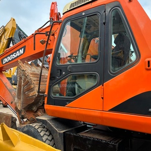 Excavadora de Ruedas Doosan DH210W-7, Modelo 2020, Naranja, Usada, 21 Toneladas, Válvula Kawasaki, Control PLC - Product Image 6