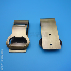 Abridor de botellas de aleación de zinc, bronce antiguo, clip metálico plano portátil para abrir botellas de cerveza, accesorio. - Product Image 3