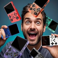Console de jeu portable R36S en gros, écran couleur de 3,5 pouces, jeu en ligne à deux joueurs, joystick de jeu