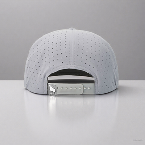 <span class=keywords><strong>Gorra</strong></span> de Béisbol de 7 Paneles con Parche de Silicona PVC Premium y Logotipo Personalizado, Diseño Perforado con Corte Láser, <span class=keywords><strong>Gorra</strong></span> de Golf Ligera e Impermeable para <span class=keywords><strong>Hombre</strong></span> - Product Image 6