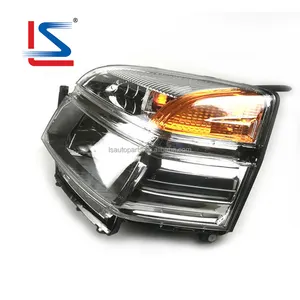 Phare avant <span class=keywords><strong>de</strong></span> voiture, feu avant chromé et argenté, pour <span class=keywords><strong>TOYOTA</strong></span> VOXY NOAH AZR60, 2003-2008, 100 — 77522 - Product Image 1