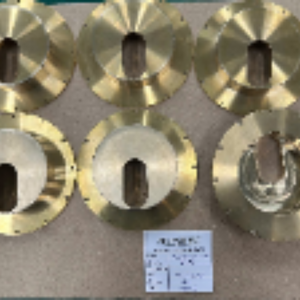 Pièces et composants usinés CNC de précision (tournage/fraisage) en aluminium C3604, alliages d'acier, Vietnam, ISO9001, OEM/ODM - Product Image 2