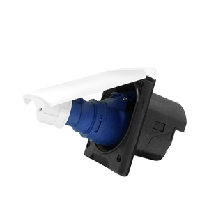 Enchufe Exterior para Caravana <span class=keywords><strong>ARANA</strong></span> 16A 220V con Protección IP44, Conexión de Bloqueo por Presión, Certificado CE, Blanco/Negro, Tipo Lágrima - Product Image 4