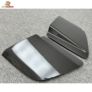 ชุดแต่งคาร์บอนไฟเบอร์แห้งคุณภาพสูงสำหรับรถยนต์ ช่องระบายอากาศข้างประตู สำหรับ Audi R8 ปี 2016-2018 - Product Image 1