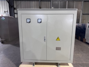 Trasformatore Trifase a Secco da 600kVA, Step-up o Step-down, Automatico e di Isolamento, da 480V a 380V - Product Image 3