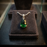 Collier pendentif femme vintage en pierre verte de haute qualité, fait main, chaîne serpent en argent, bijoux de fête, vente en gros