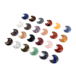 Bán Buôn Đồ Thủ Công Mỹ Nghệ Pha Lê Mặt Trăng Pha Lê - Product Image 2