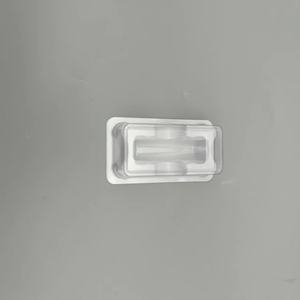 环保型矩形PET吸塑托盘包装，厚度为0.35毫米，可定制颜色和徽标，适用于3毫升药瓶 - Product Image 2