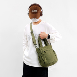 <span class=keywords><strong>Sac</strong></span> pour <span class=keywords><strong>femme</strong></span>, <span class=keywords><strong>sac</strong></span> messager en tissu nylon imperméable, <span class=keywords><strong>sac</strong></span> à main multicolore de loisirs, grande capacité, <span class=keywords><strong>sac</strong></span> bandoulière personnalisé pour homme - Product Image 4