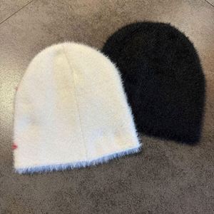 Bonnet en fausse fourrure de vison, nouvelle collection, avec logo personnalisé, jacquard, tricoté, pour l'hiver, haute qualité, chaud, pour l'extérieur, vente en gros - Product Image 5