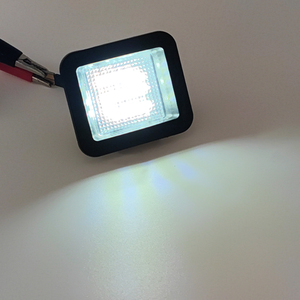 Feu de plaque d'immatriculation à LED 18SMD pour Ford F-150 F-150 <span class=keywords><strong>Raptor</strong></span> - Product Image 4