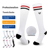 Chaussettes de compression en coton rayées pour femmes avec logo sur le bord, idéales pour le badminton, le fitness, la course à pied, la corde à sauter, le yoga, respirantes et antidérapantes