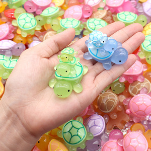 New Creative Cute Glow-in-the-dark Mini Glass Turtle Ornament Fluorescent Sea Turtle Micro Landscape DIY Fish tank Decoration