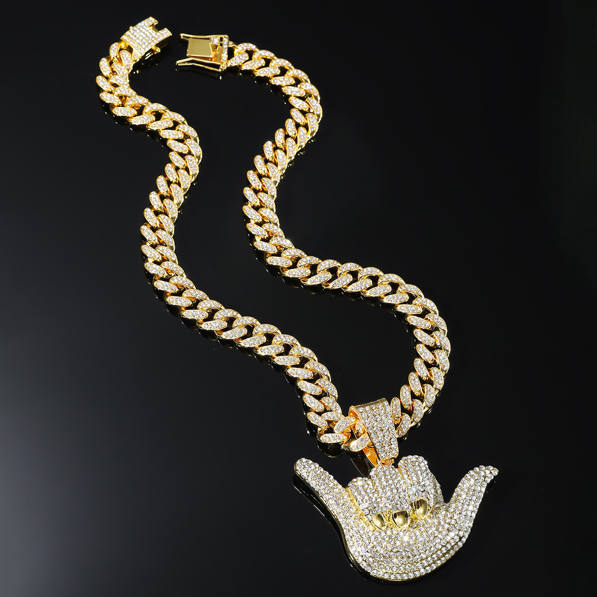 Gold-Pendant