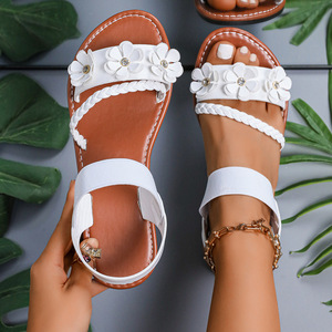 Sandalias Romanas de Playa para Mujer, Verano 2025, Diseño Floral, Suela Suave, Planas, Transpirables, Tallas Grandes, Venta al Por Mayor, Tendencia - Product Image 1
