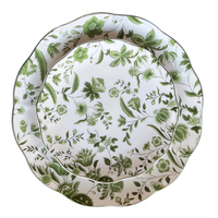 Assiettes de présentation en céramique 12'' à motifs floraux superposés blancs et verts pour décorations de table de mariages rustiques et fantaisistes