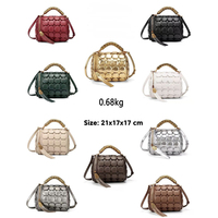 Kleine handgefertigte zylindrische Umhängetasche für Damen mit zwei Griffen, Kissentyp, klassisch, vielseitig, einfarbig, Schultertasche mit Quasten