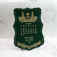 Invitation de mariage de luxe découpée au laser en velours vert foncé avec calendrier doré et carte de rappel de date personnalisée