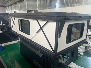 Camper léger à coque rigide escamotable pour camion, étanche, adaptable aux bacs de camion Ram 1500 et Jeep Gladiator de 5,5 et 8 pieds - Product Image 2