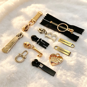 OEM ODM Custom Zinc Alloy Metal Zipper <b>Puller</b> Desong Factory Engraved Logo Garment Zipper Slider Multi Plating Color - Product Image 6