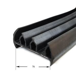 إطار باب شاحنة مبرد من المطاط Epdm، إغلاق باب حاوية بمسامير على شكل حرف G، شرائط إغلاق باب الحاوية من النوع J - Product Image 6