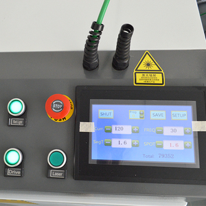 Machine de soudage <span class=keywords><strong>laser</strong></span> à bras de grue à bas prix 400W 500W 600W pour le soudage de grands moules - Product Image 5