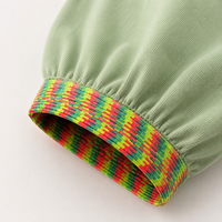 Bande élastique en caoutchouc tressé de polyester plat rayé de couleur mélangée de 2cm de largeur pour la corde à sauter d'enfants