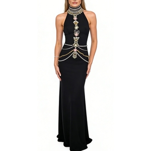 Robe longue noire à perles pour femme - Robe de soirée formelle ornée de cristaux et de perles, robes de fête tendance - Product Image 1