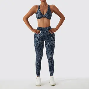 批发女式健身房健身豹纹产品瑜伽服套装文胸和leggigs 2件女式健身服装运动服