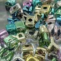 Perles en vrac en acrylique mélangé à grand trou, couleur métallique, placage UV, lettres uniques, pour la fabrication artisanale de sangles de téléphone et de pendentifs de sac DIY