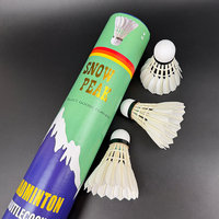 Volant de badminton SNOWPEAK C1136 pour tournoi, OEM personnalisé, faible MOQ, vol de précision A++, trajectoire stable et prévisible