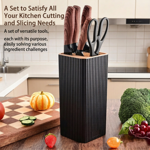 Ensemble de couteaux de cuisine en acier inoxydable à manche en bois grainé, 7 pièces, avec bloc à couteaux à rayures verticales noires - Product Image 1