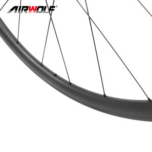 Bujes <span class=keywords><strong>de</strong></span> Rueda <span class=keywords><strong>de</strong></span> <span class=keywords><strong>Bicicleta</strong></span> <span class=keywords><strong>de</strong></span> Carretera <span class=keywords><strong>de</strong></span> Carbono Completo 700C con Frenos V <span class=keywords><strong>de</strong></span> 33 mm y 25 mm, Radios DT240S y Eje Pasante <span class=keywords><strong>de</strong></span> 1423, Compatibles con Llantas <span class=keywords><strong>de</strong></span> <span class=keywords><strong>Bicicleta</strong></span> <span class=keywords><strong>de</strong></span> 25 mm y 33 mm - Product Image 6