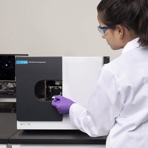 Sistema de Imágenes Clínicas con Espectrómetro Infrarrojo Agilent 8700 LDIR - Product Image 4