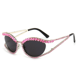 Occhiali da Sole Vintage Ovali con Cristalli Brillanti per Donna 2024 Nuovo Marchio di Lusso Occhiali da Sole con Strass per Feste Montatura in Lega Stile Occhio di Gatto - Product Image 5