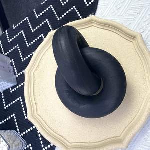 Ferme maison <span class=keywords><strong>Table</strong></span> <span class=keywords><strong>basse</strong></span> décoration accessoires Boho sculpté à la main 2 liens noir <span class=keywords><strong>en</strong></span> <span class=keywords><strong>bois</strong></span> chaîne lien décor <span class=keywords><strong>bois</strong></span> noeud - Product Image 2