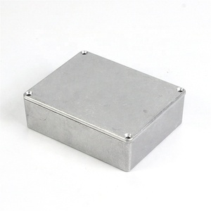 Carcasa de Pedal de Guitarra Vintage de Aluminio Fundido a Presión CNC Personalizada - Product Image 4