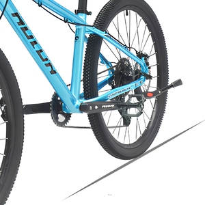 THUNDER Vélo de montagne à barre plate de 26 pouces, 9 vitesses, cadre rigide en aluminium, fourche à disque, pour déplacements en ville, L119, léger A - Product Image 4