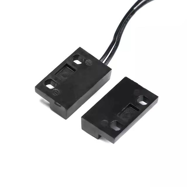 BXUAN 12-24V Hall Effect Switch Magnetic Proximity Sensor NPN PNP with 10mm Detection Distance Direct From Chinese Factory