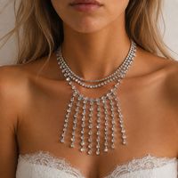 Collier en fer multi-couches avec strass et chaîne en bambou, style européen et américain, pour femme, chic et minimaliste, idéal pour l'été et le quotidien