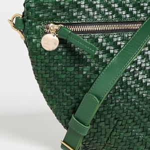 Sac banane pour femme en cuir végétalien tressé vert personnalisé, avec quincaillerie dorée, sacs messager de voyage, sacs bandoulière mode et sacs de taille - Product Image 3