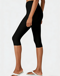 Lot de 2 leggings capri taille mi-haute unis pour femmes grandes tailles – Pantalons de yoga extensibles à contrôle du ventre, longueur genou, pour l'entraînement - Product Image 5