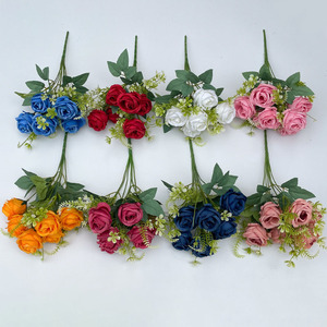 Ramo de rosas de seda de 7 cabezas de lana sintética DREA, flores artificiales para decoración de bodas, fiestas y hogar. - Product Image 1