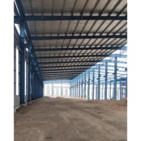 Entrepôt préfabriqué en acier moderne multifonctionnel - Bâtiment modulaire pour stockage industriel, garage, hangar et petit atelier de production