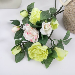 ช่อดอกกุหลาบประดิษฐ์ CallaFloral สีเขียว เหลือง ขาว งานแฮนด์เมด ตกแต่งงานแต่งงาน สไตล์ INS สำหรับอีคอมเมิร์ซข้ามพรมแดน - Product Image 1