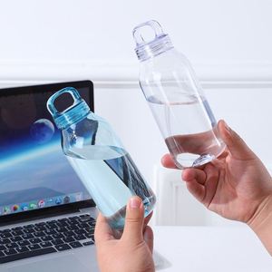 Botella de Agua de Vidrio Borosilicato de la Temporada Actual, de Lujo, 500 ml, Portátil, con Asa y Tapa, a Prueba de Fugas, Libre de BPA, Diseño Moderno - Product Image 1