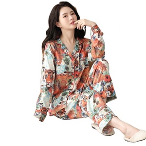 Pyjama d'<span class=keywords><strong>hiver</strong></span> épais pour femme, col rabattu, manches longues, en coton laitier, vêtements de détente, jusqu'à 4XL, tenue de nuit douce pour la maison - Product Image 1